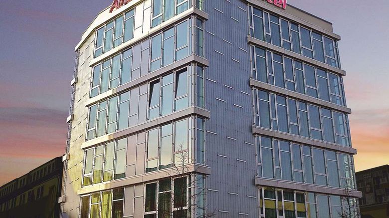 <b>Airporthotel Berlin Adlershof Exterior</b>. Images powered by <a href="https://iceportal.shijigroup.com/" title="IcePortal" target="_blank">IcePortal</a>.