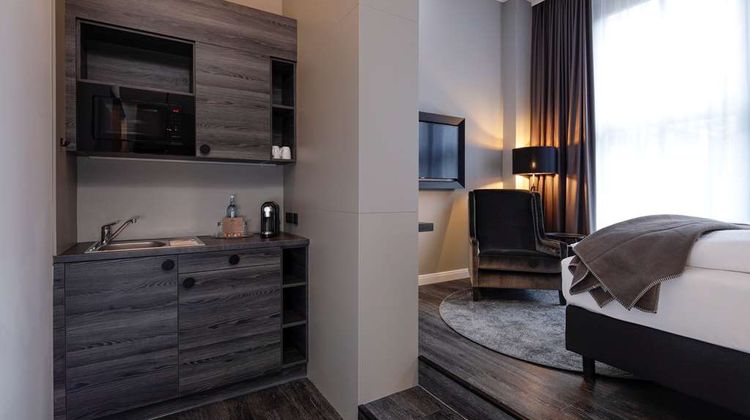 Airporthotel Berlin Adlershof Room