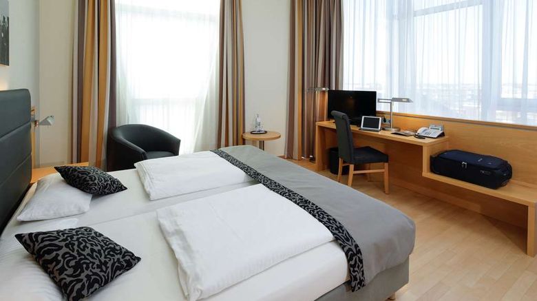 <b>Airporthotel Berlin Adlershof Room</b>. Images powered by <a href="https://iceportal.shijigroup.com/" title="IcePortal" target="_blank">IcePortal</a>.