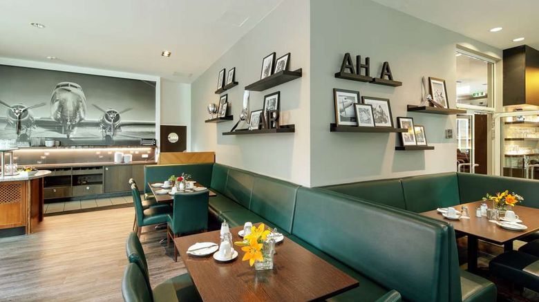 <b>Airporthotel Berlin Adlershof Restaurant</b>. Images powered by <a href="https://iceportal.shijigroup.com/" title="IcePortal" target="_blank">IcePortal</a>.