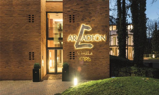 Arcadeon Hotel Exterior