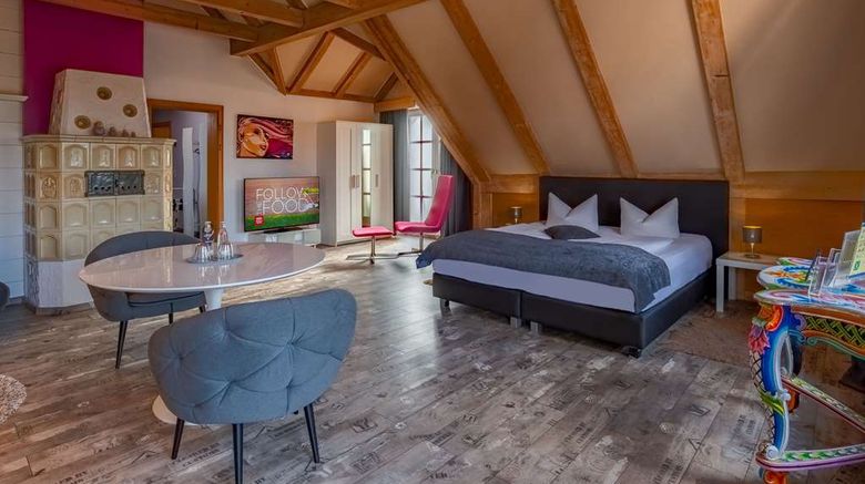 <b>Arthotel ANA Style Augsburg Suite</b>. Images powered by <a href="https://iceportal.shijigroup.com/" title="IcePortal" target="_blank">IcePortal</a>.