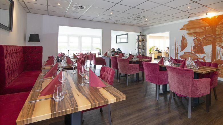 <b>Nautic Hotel Bremerhaven Restaurant</b>. Images powered by <a href="https://iceportal.shijigroup.com/" title="IcePortal" target="_blank">IcePortal</a>.