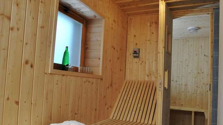 <b>Hotel La Romantica Spa</b>. Images powered by <a href="https://iceportal.shijigroup.com/" title="IcePortal" target="_blank">IcePortal</a>.
