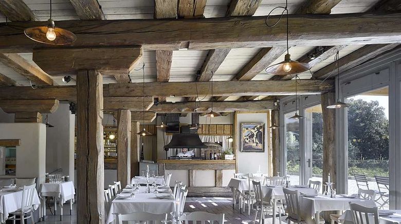<b>Hotel La Romantica Restaurant</b>. Images powered by <a href="https://iceportal.shijigroup.com/" title="IcePortal" target="_blank">IcePortal</a>.
