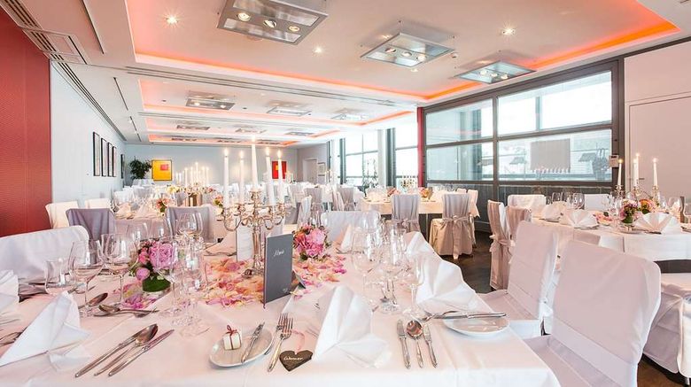 <b>Arthotel Heidelberg Meeting</b>. Images powered by <a href="https://iceportal.shijigroup.com/" title="IcePortal" target="_blank">IcePortal</a>.