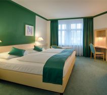Hotel Kaiserin Augusta Room