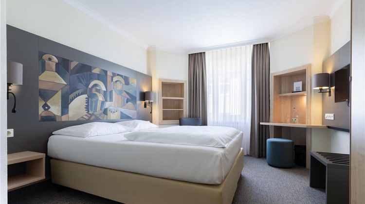 Hotel Kaiserin Augusta Room