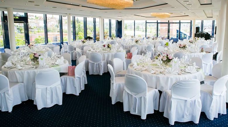 <b>Parkhotel Pforzheim Ballroom</b>. Images powered by <a href="https://iceportal.shijigroup.com/" title="IcePortal" target="_blank">IcePortal</a>.
