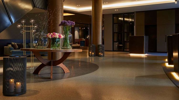 INFINITY Hotel&Conference Resort Munich Lobby