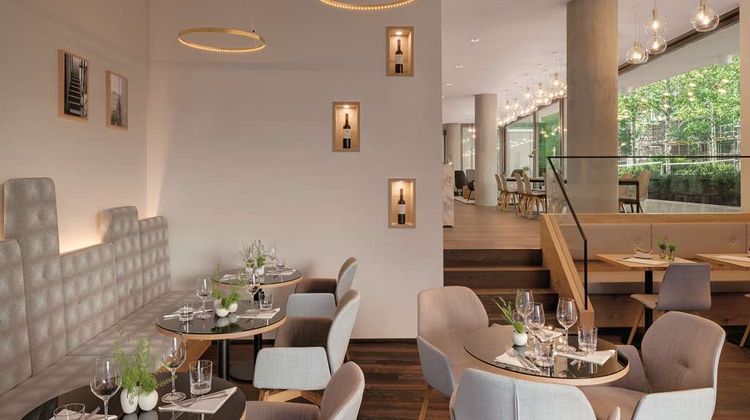 The Yard Hotel Restaurant
