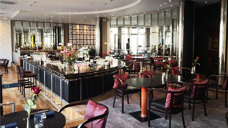 <b>First Inn Hotel Zwickau Restaurant</b>. Images powered by <a href="https://iceportal.shijigroup.com/" title="IcePortal" target="_blank">IcePortal</a>.