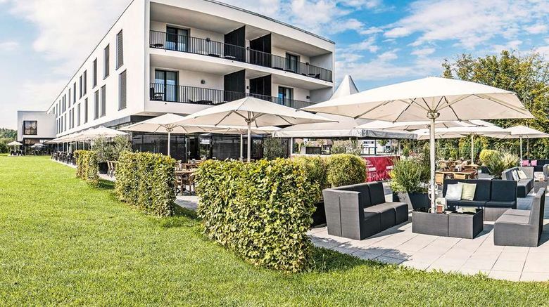 Schlosshotel Hellenstein Exterior. Images powered by <a href="https://iceportal.shijigroup.com" target="_blank" rel="noopener">Ice Portal</a>.