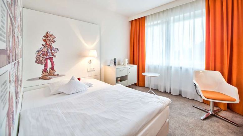 <b>Hotel am Triller Room</b>. Images powered by <a href="https://iceportal.shijigroup.com/" title="IcePortal" target="_blank">IcePortal</a>.
