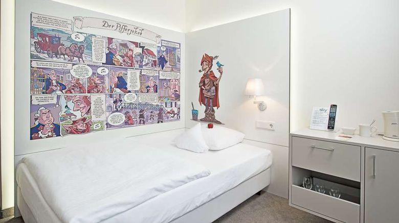 <b>Hotel am Triller Room</b>. Images powered by <a href="https://iceportal.shijigroup.com/" title="IcePortal" target="_blank">IcePortal</a>.