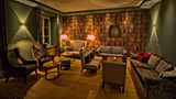 Bad-Hotel Lobby