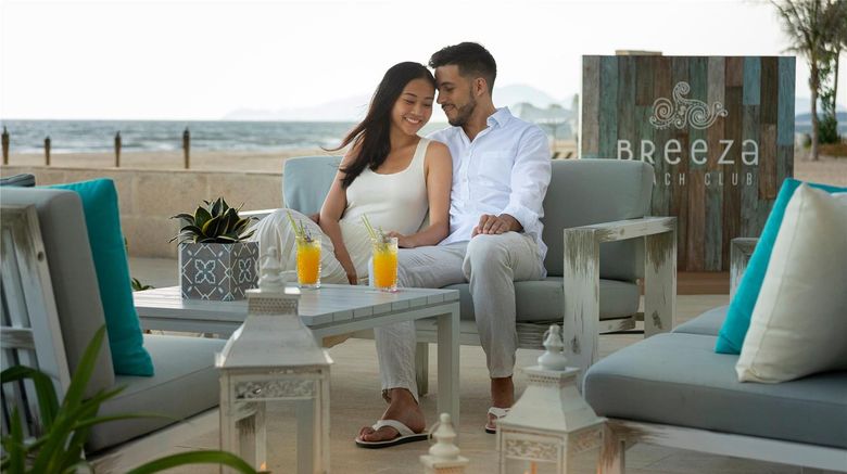 <b>Melia Ho Tram at the Hamptons Restaurant</b>. Images powered by <a href="https://iceportal.shijigroup.com/" title="IcePortal" target="_blank">IcePortal</a>.