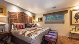 <b>A Sunset Chateau Suite</b>. Images powered by <a href="https://iceportal.shijigroup.com/" title="IcePortal" target="_blank">IcePortal</a>.