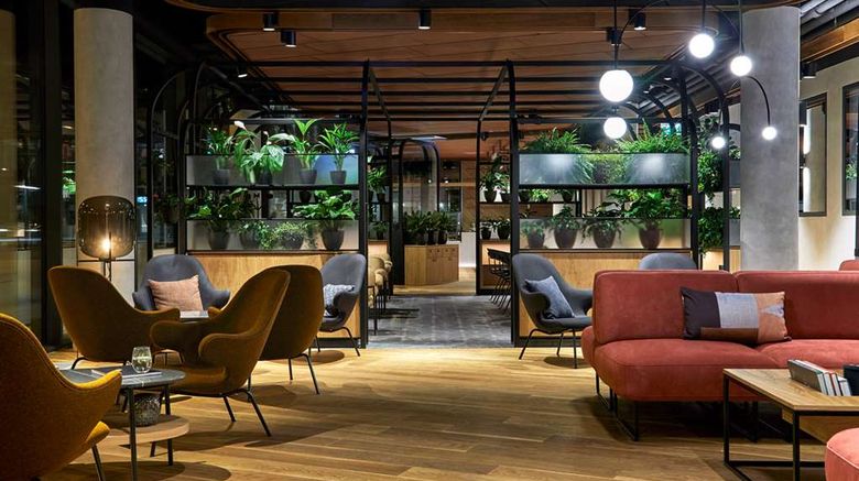 <b>PURO Lodz City Center Lobby</b>. Images powered by <a href="https://iceportal.shijigroup.com/" title="IcePortal" target="_blank">IcePortal</a>.