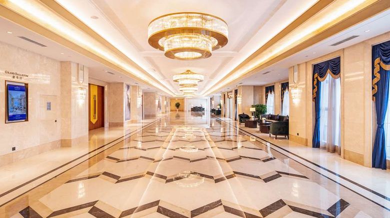 <b>Howard Johnson New District Plaza Ziyang Lobby</b>. Images powered by <a href="https://iceportal.shijigroup.com/" title="IcePortal" target="_blank">IcePortal</a>.