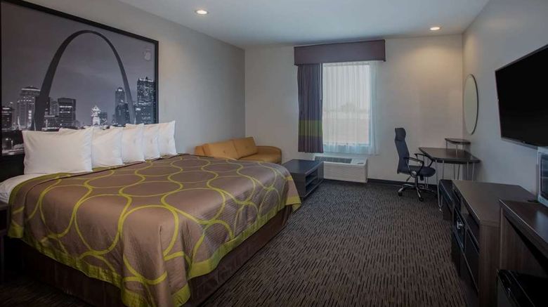 <b>Super 8 by Wyndham St Louis North Room</b>. Images powered by <a href="https://iceportal.shijigroup.com/" title="IcePortal" target="_blank">IcePortal</a>.