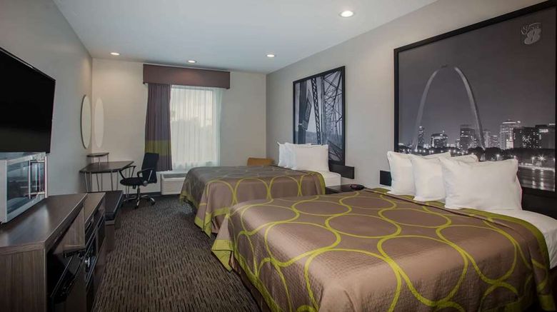 <b>Super 8 by Wyndham St Louis North Room</b>. Images powered by <a href="https://iceportal.shijigroup.com/" title="IcePortal" target="_blank">IcePortal</a>.