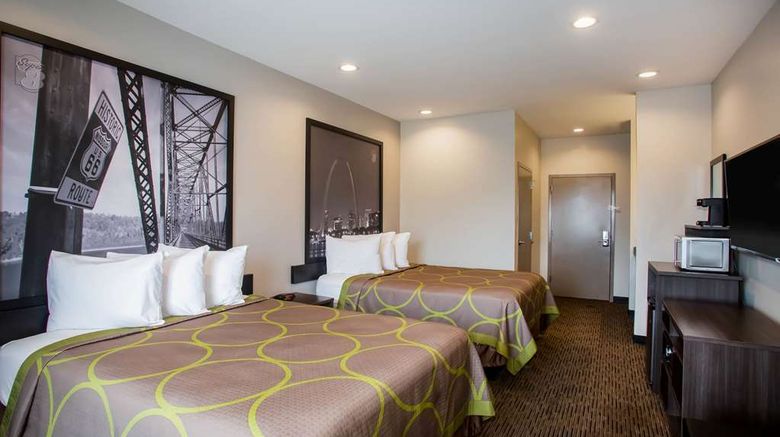 <b>Super 8 by Wyndham St Louis North Room</b>. Images powered by <a href="https://iceportal.shijigroup.com/" title="IcePortal" target="_blank">IcePortal</a>.