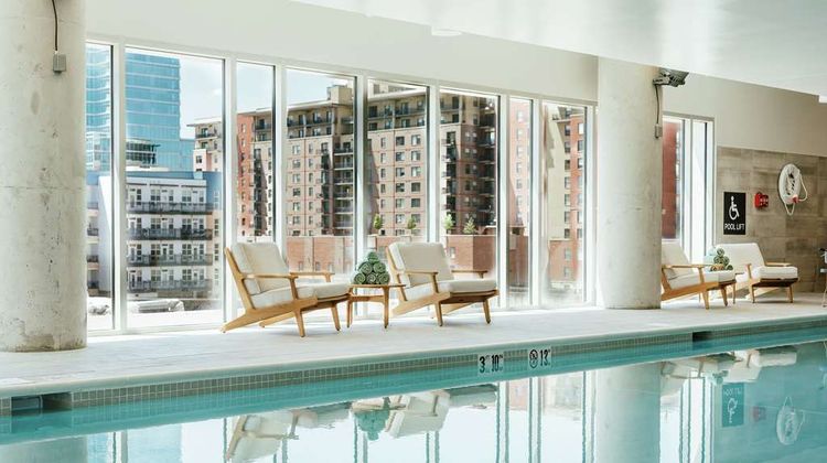 Hilton Garden Inn Denver Union Station Pool