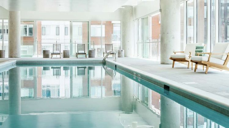 Hilton Garden Inn Denver Union Station Pool