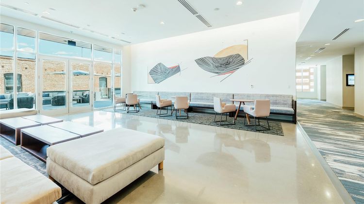 Hilton Garden Inn Denver Union Station Lobby