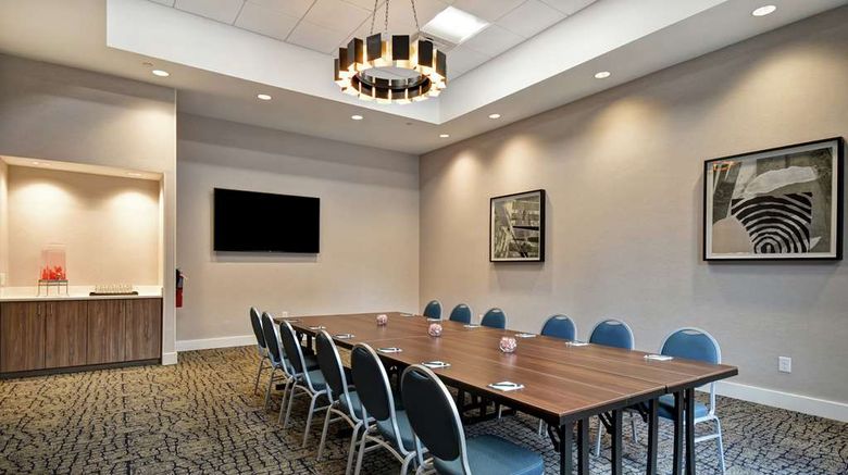 <b>Homewood Suites Greenville Downtown Meeting</b>. Images powered by <a href="https://iceportal.shijigroup.com/" title="IcePortal" target="_blank">IcePortal</a>.
