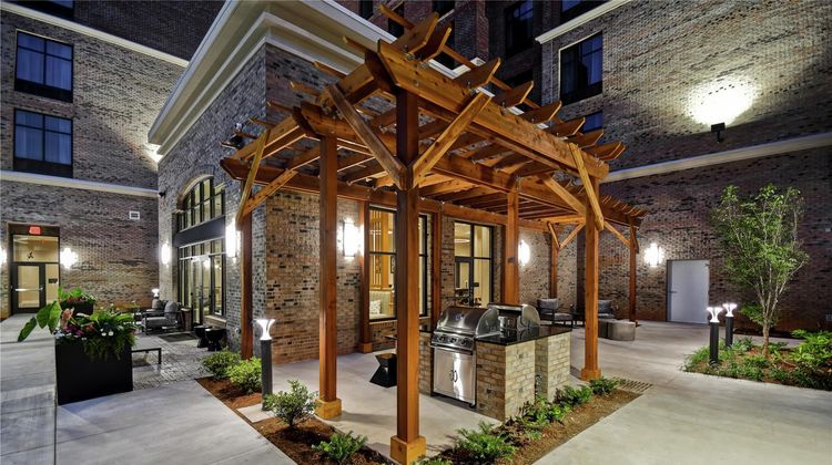 Homewood Suites Greenville Downtown Restaurant