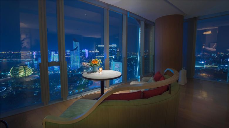 <b>Conrad Hangzhou Room</b>. Images powered by <a href="https://iceportal.shijigroup.com/" title="IcePortal" target="_blank">IcePortal</a>.