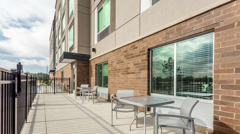 <b>Hampton Inn & Suites Saraland/Mobile Exterior</b>. Images powered by <a href="https://iceportal.shijigroup.com/" title="IcePortal" target="_blank">IcePortal</a>.