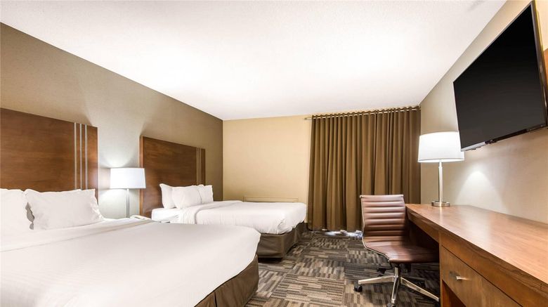 <b>Quality Inn & Conference Centre Room</b>. Images powered by <a href="https://iceportal.shijigroup.com/" title="IcePortal" target="_blank">IcePortal</a>.