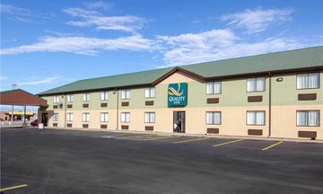 Quality Inn Russell, KS