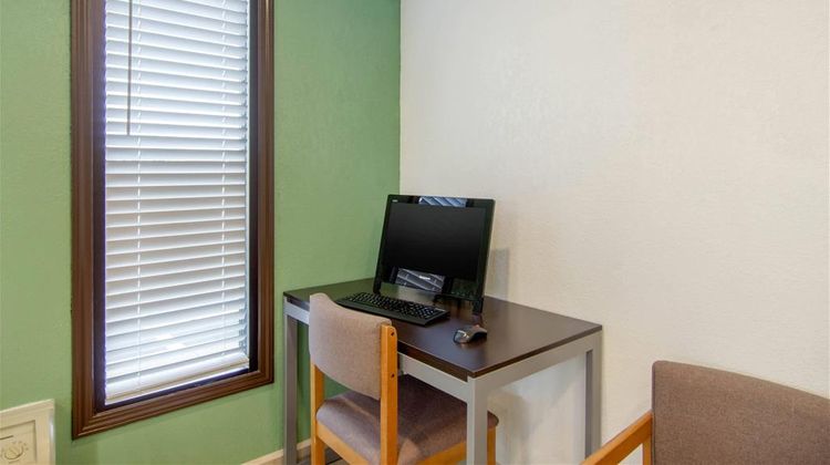 Quality Inn Russell, KS Other