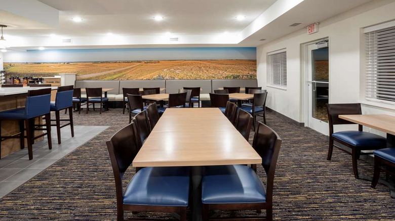 <b>GrandStay Hotel & Suites Milbank Restaurant</b>. Images powered by <a href="https://iceportal.shijigroup.com/" title="IcePortal" target="_blank">IcePortal</a>.