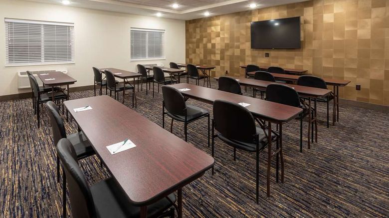 <b>GrandStay Hotel & Suites Milbank Meeting</b>. Images powered by <a href="https://iceportal.shijigroup.com/" title="IcePortal" target="_blank">IcePortal</a>.