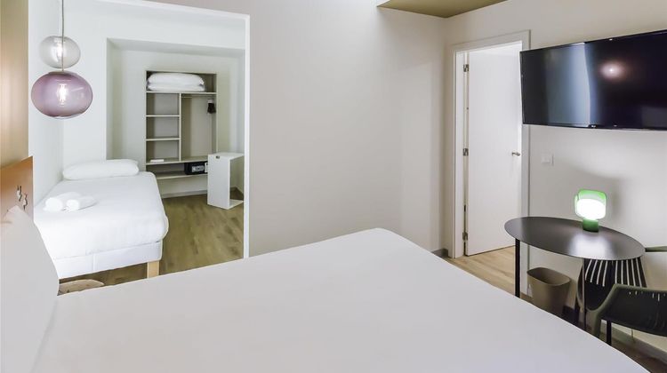 Ibis Styles Centro Marques de Pombal Exterior