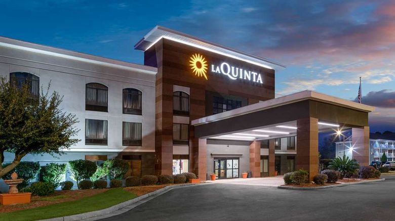 <b>La Quinta Inn and Suites Albany Exterior</b>. Images powered by <a href="https://iceportal.shijigroup.com/" title="IcePortal" target="_blank">IcePortal</a>.