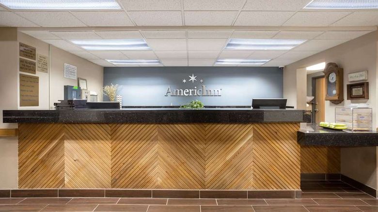 <b>AmericInn by Wyndham Sioux City Lobby</b>. Images powered by <a href="https://iceportal.shijigroup.com/" title="IcePortal" target="_blank">IcePortal</a>.
