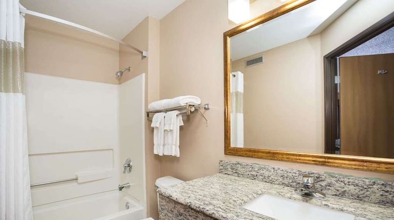 <b>AmericInn by Wyndham Sioux City Room</b>. Images powered by <a href="https://iceportal.shijigroup.com/" title="IcePortal" target="_blank">IcePortal</a>.