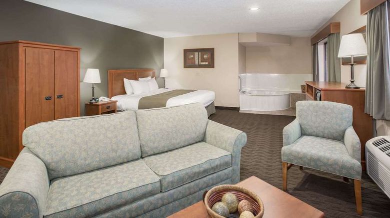 <b>AmericInn by Wyndham Sioux City Suite</b>. Images powered by <a href="https://iceportal.shijigroup.com/" title="IcePortal" target="_blank">IcePortal</a>.