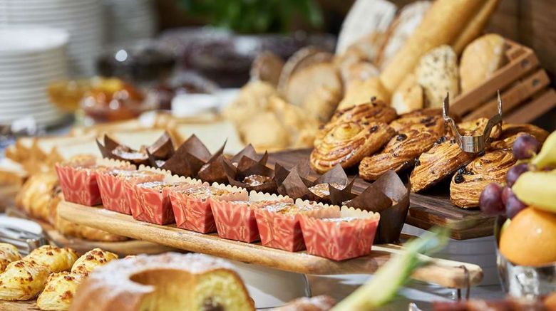 <b>Best Western Tbilisi City Center Restaurant</b>. Images powered by <a href="https://iceportal.shijigroup.com/" title="IcePortal" target="_blank">IcePortal</a>.