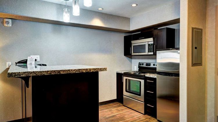 Home Inn & Suites Swift Current Exterior