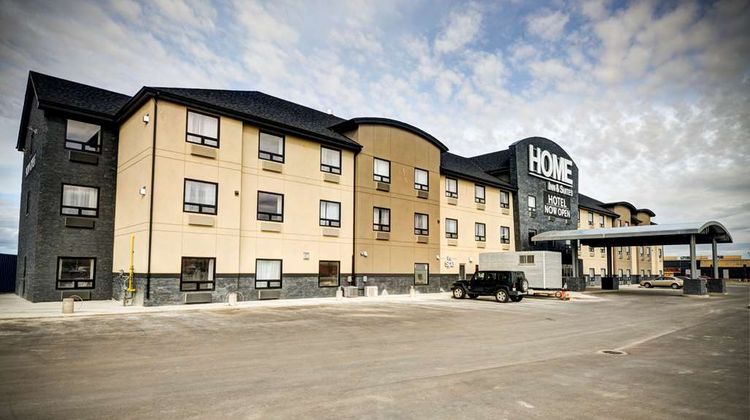 Home Inn & Suites Swift Current Exterior