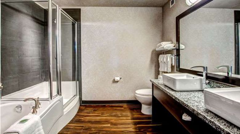 <b>Home Inn & Suites Yorkton Suite</b>. Images powered by <a href="https://iceportal.shijigroup.com/" title="IcePortal" target="_blank">IcePortal</a>.