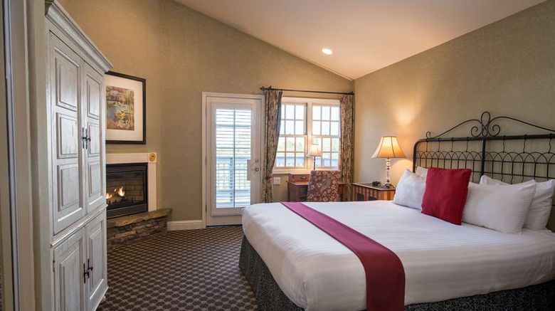 <b>Cambria Pines Lodge Suite</b>. Images powered by <a href="https://iceportal.shijigroup.com/" title="IcePortal" target="_blank">IcePortal</a>.