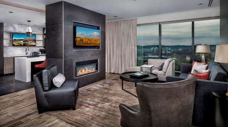 <b>The Hotel at UMD Suite</b>. Images powered by <a href="https://iceportal.shijigroup.com/" title="IcePortal" target="_blank">IcePortal</a>.